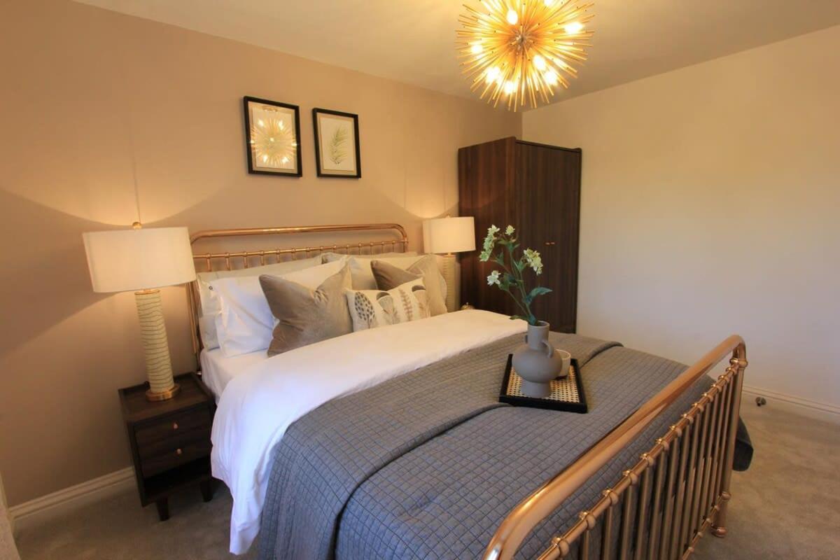 Cabot Mews 3 Bristol
